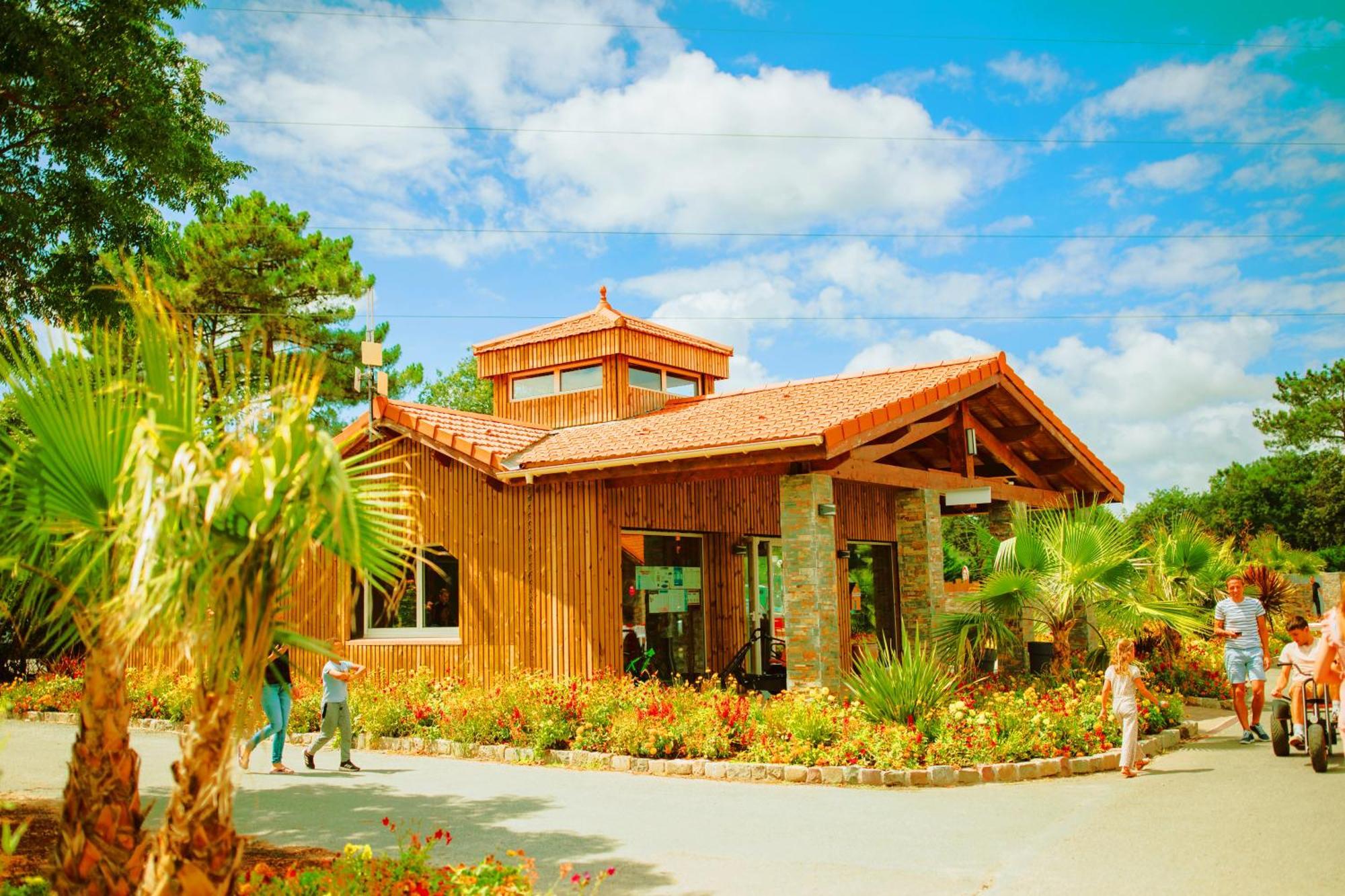 Camping Domaine Les Carrelets De Soulac - Maeva Selection מראה חיצוני תמונה